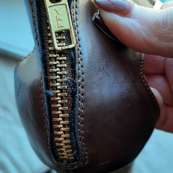 White Mountain - Gently used open toe brown shoes for women - Size: 8 - Picture 4 of 10